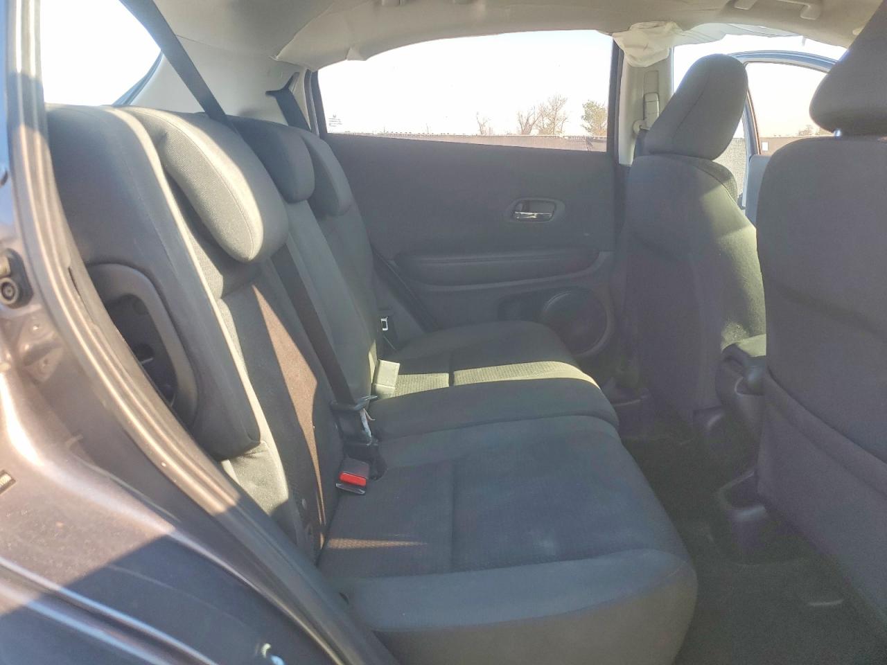 2019 HONDA HR-V LX photo 11