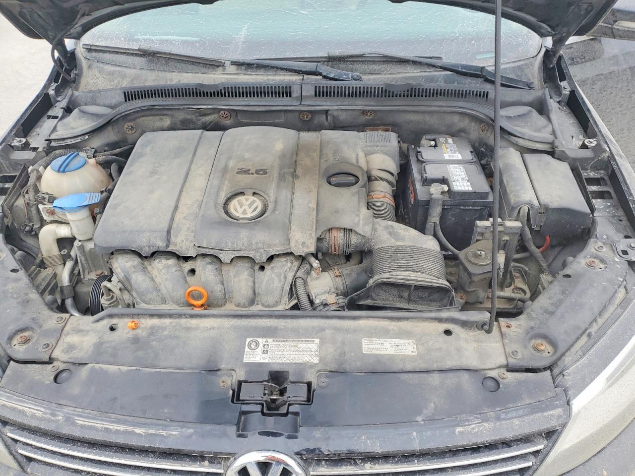 2013 VOLKSWAGEN JETTA SE photo 11