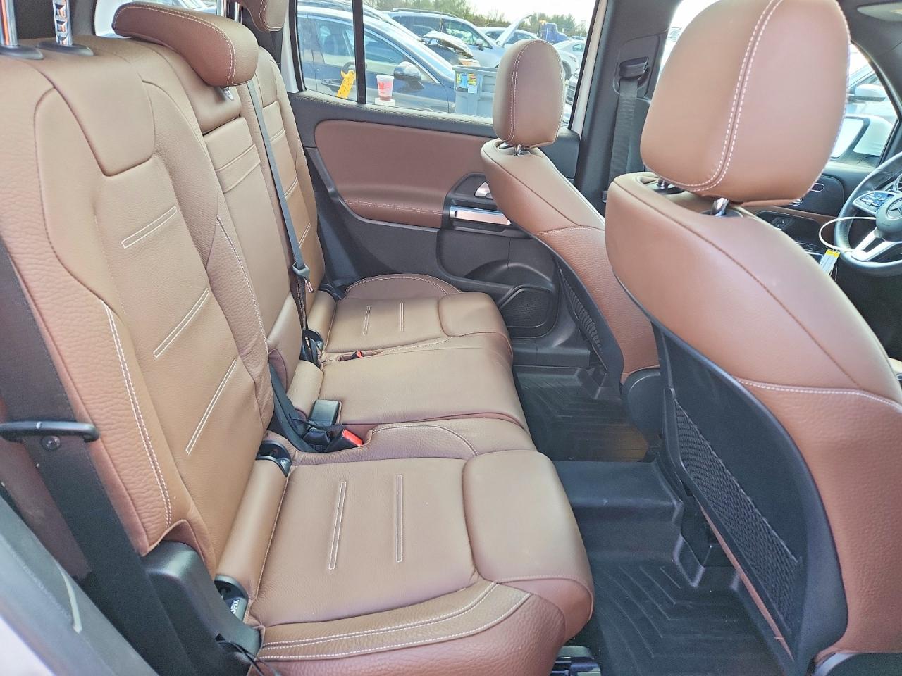 2020 MERCEDES-BENZ GLB 250 4MATIC photo 21