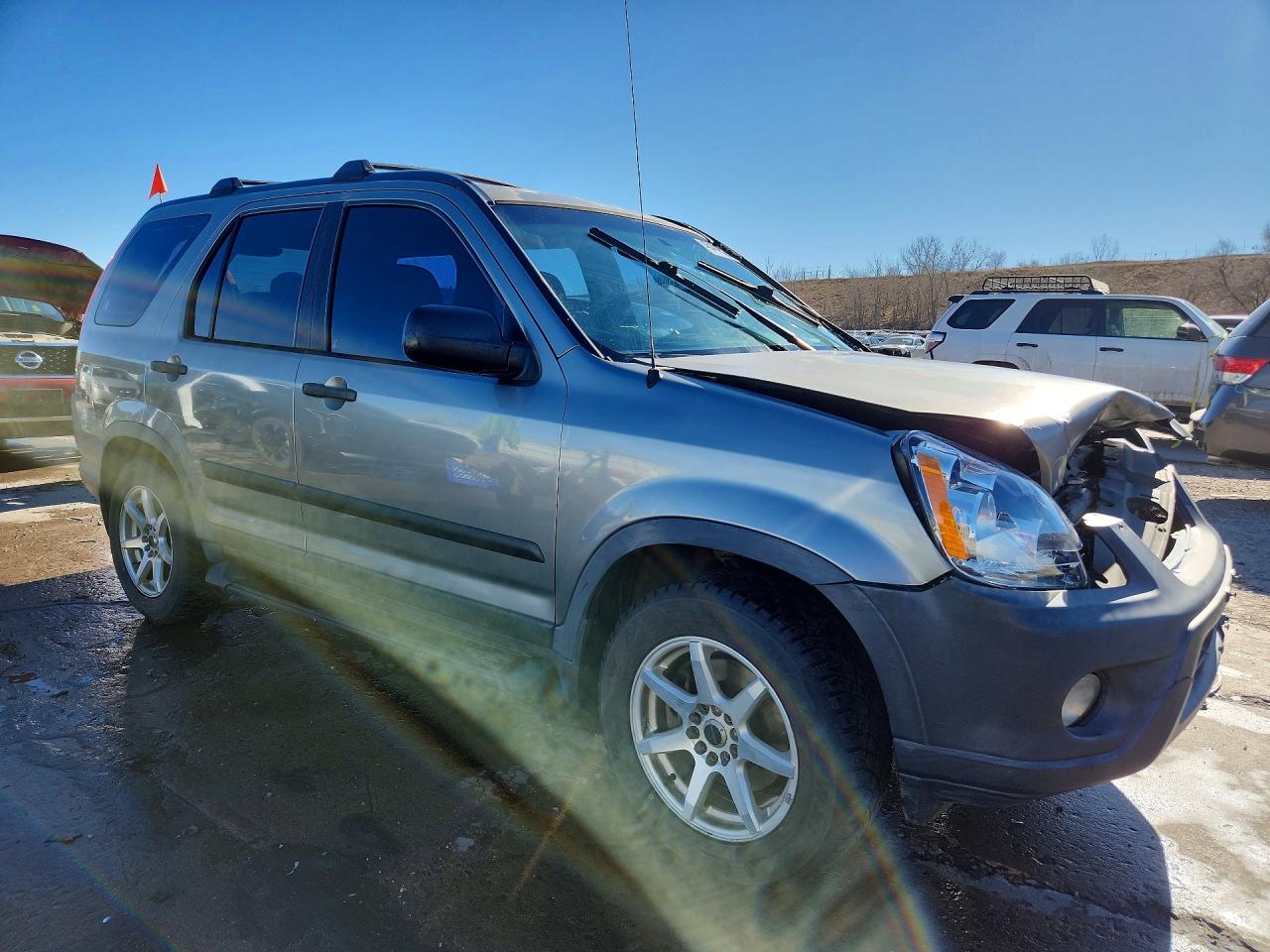 2005 HONDA CR-V LX photo 4