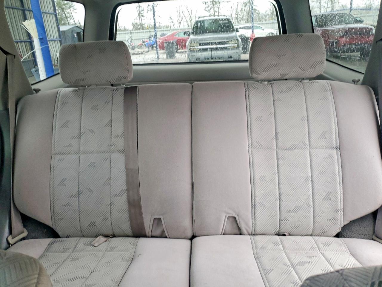 2001 TOYOTA 4RUNNER SR5 photo 19