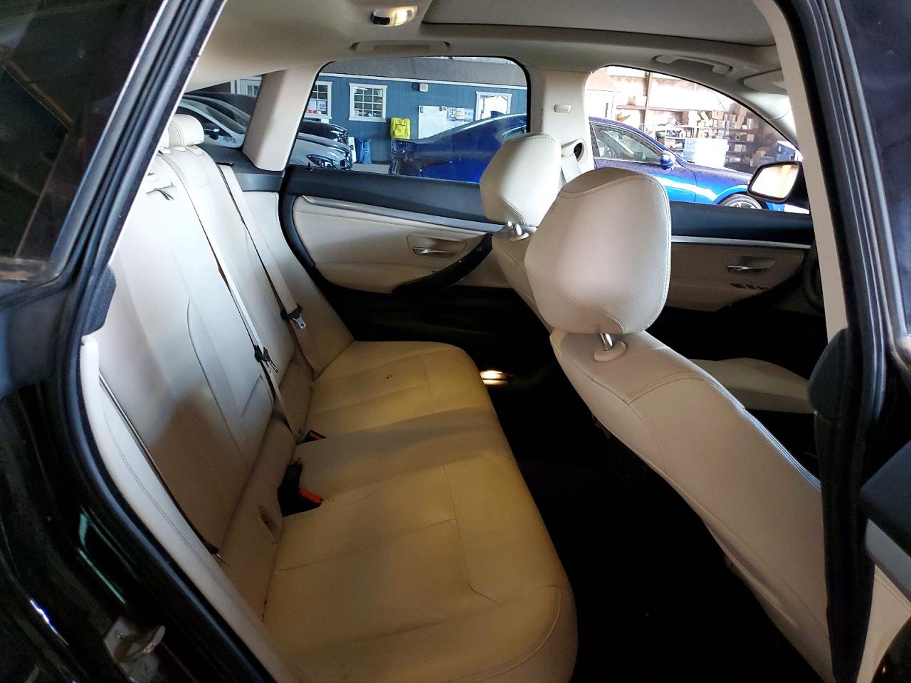 2015 BMW 328 XIGT photo 28