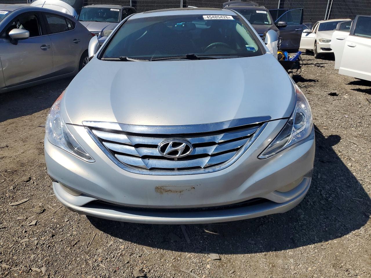 2012 HYUNDAI SONATA SE photo 9
