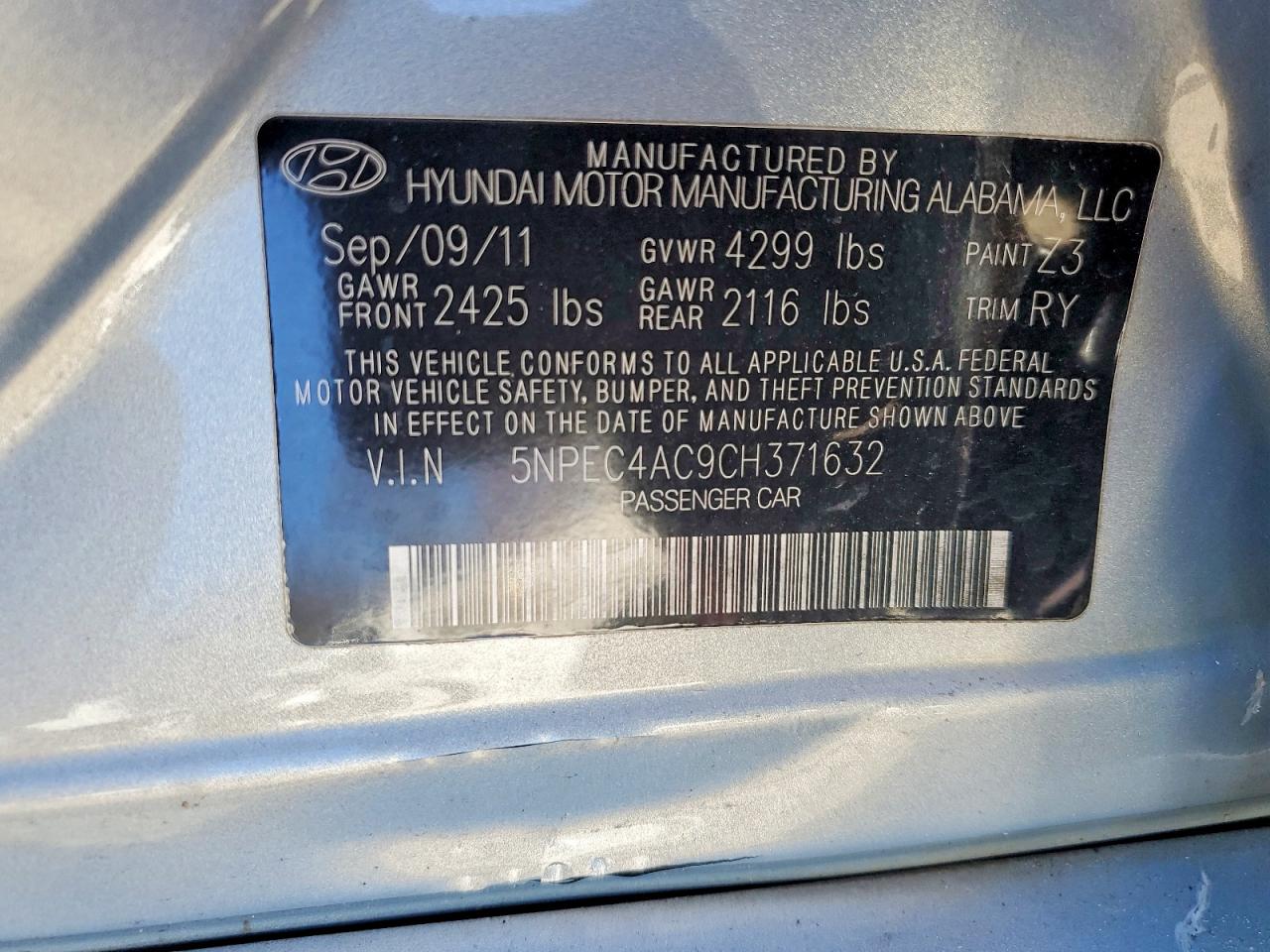 2012 HYUNDAI SONATA SE photo 23