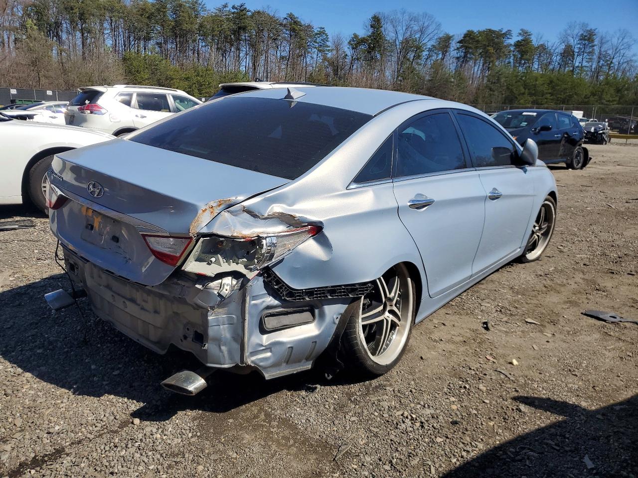 2012 HYUNDAI SONATA SE photo 5