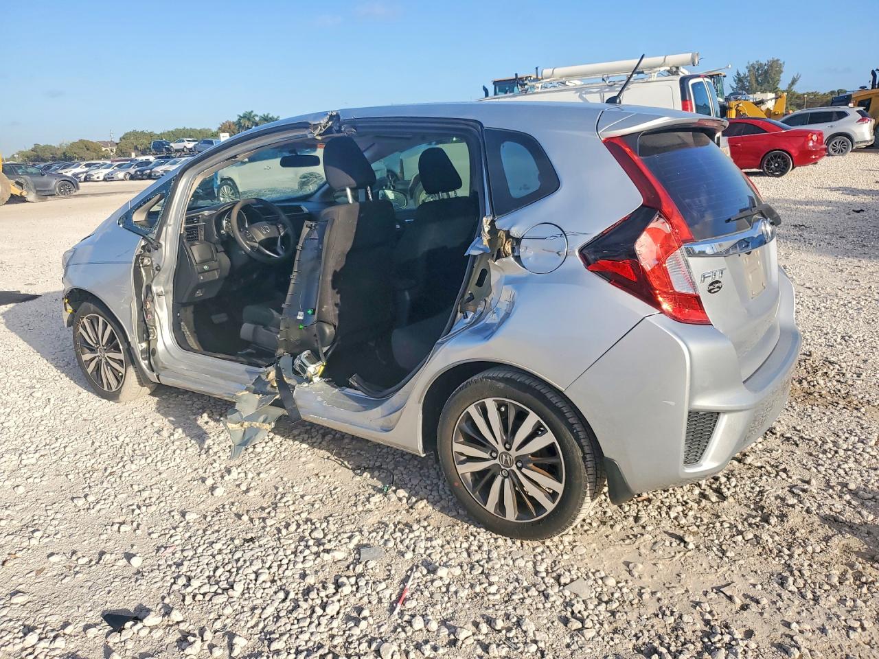 2015 HONDA FIT EX photo 3