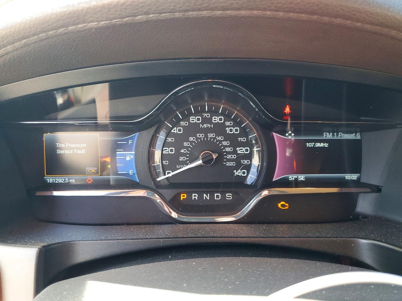 2014 LINCOLN MKS photo 17