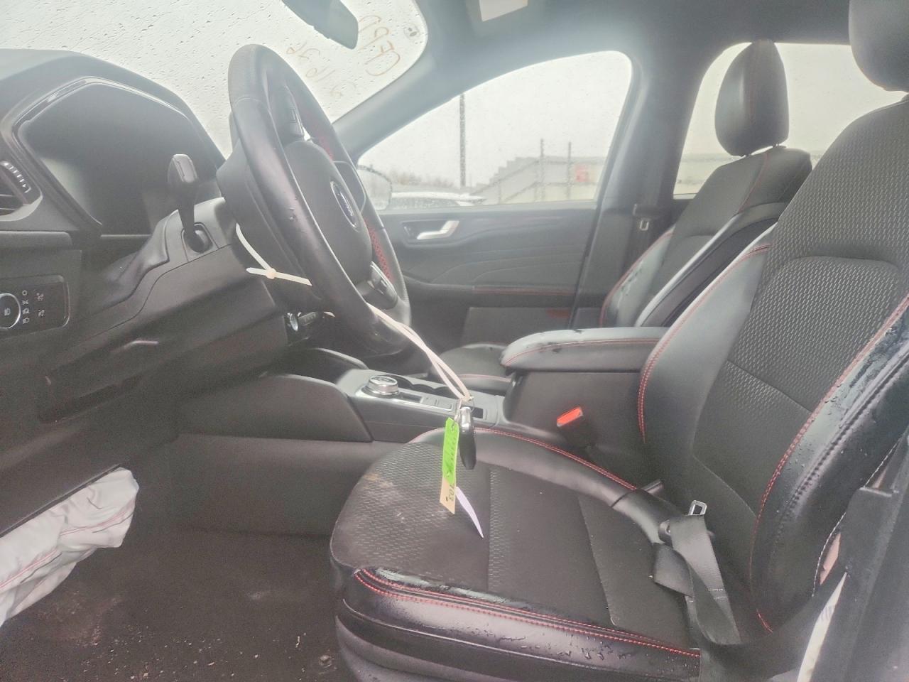 2025 FORD ESCAPE ST LINE SELECT photo 13