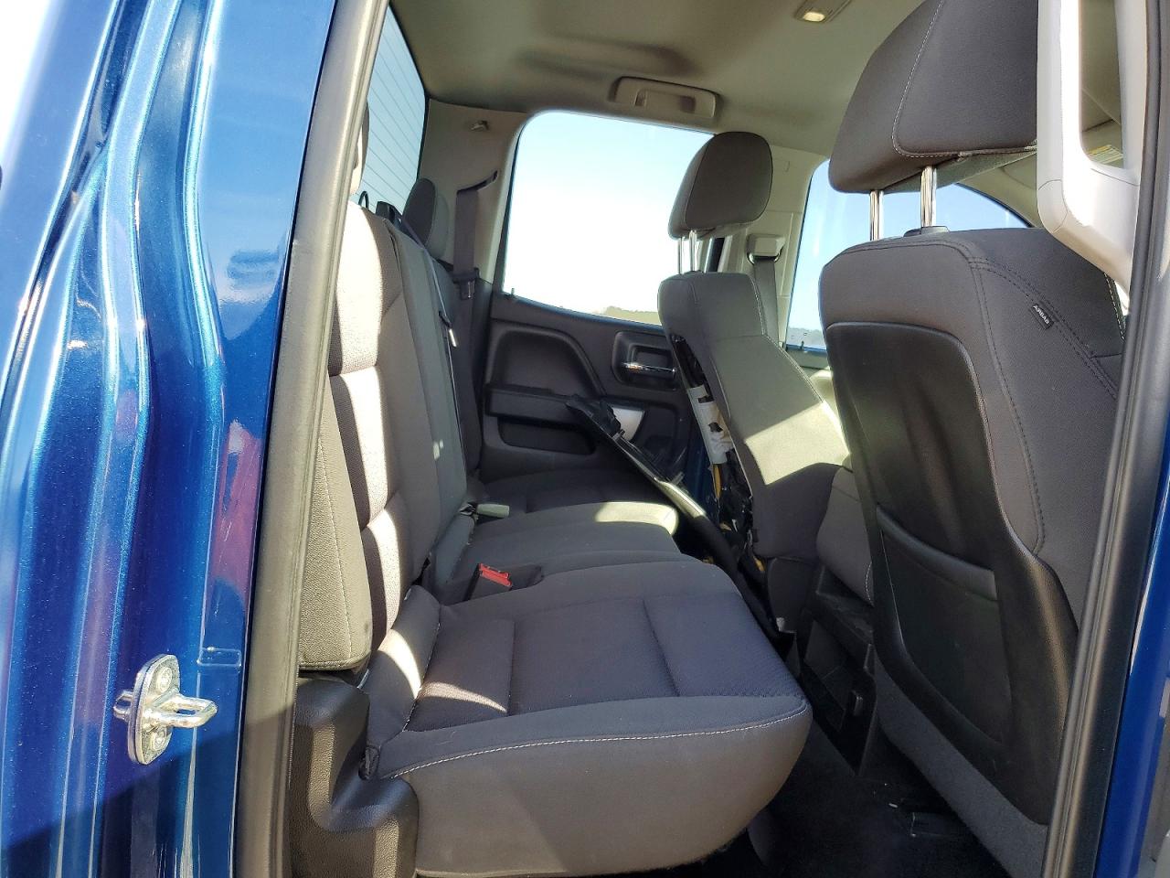 2015 CHEVROLET SILVERADO C1500 LT photo 10