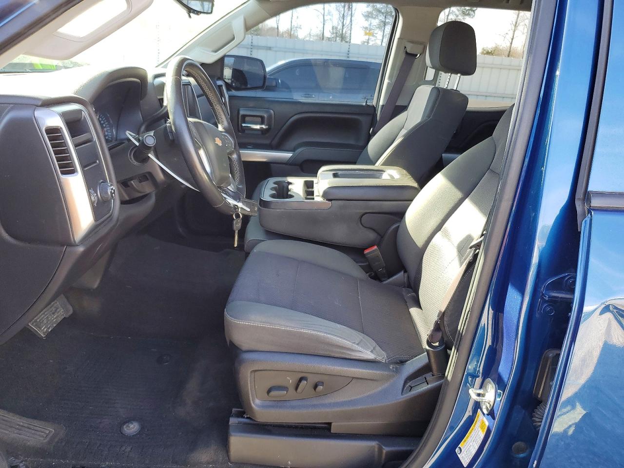 2015 CHEVROLET SILVERADO C1500 LT photo 7