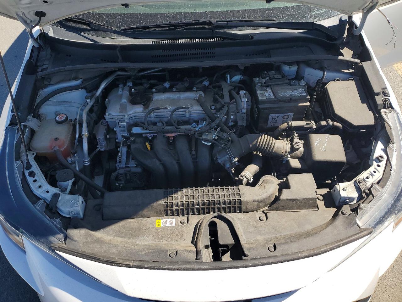 2020 TOYOTA COROLLA LE photo 11
