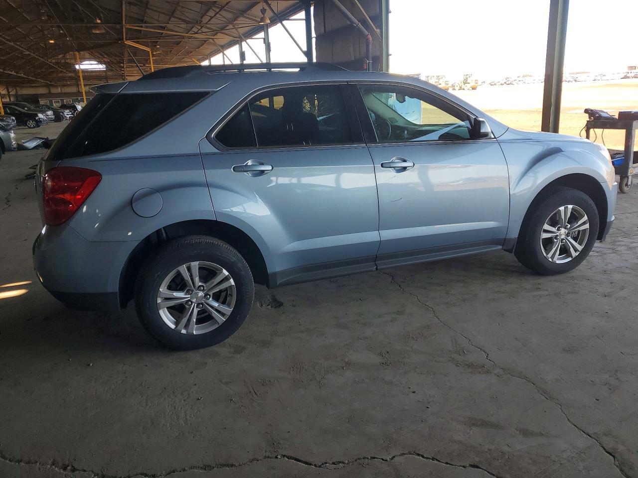 2015 CHEVROLET EQUINOX LT photo 3