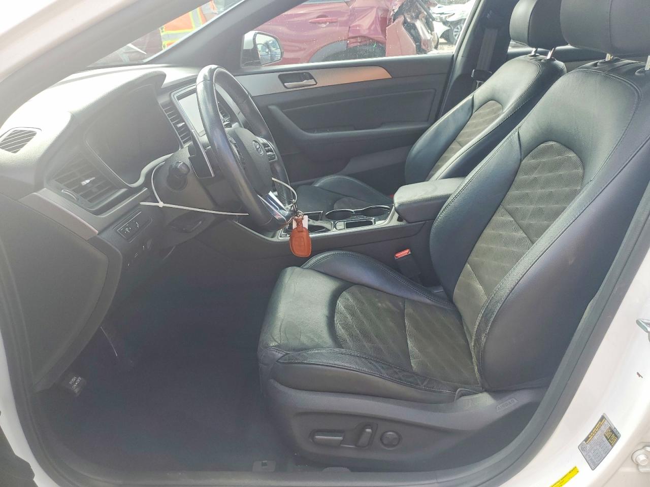 2018 HYUNDAI SONATA SPORT photo 13