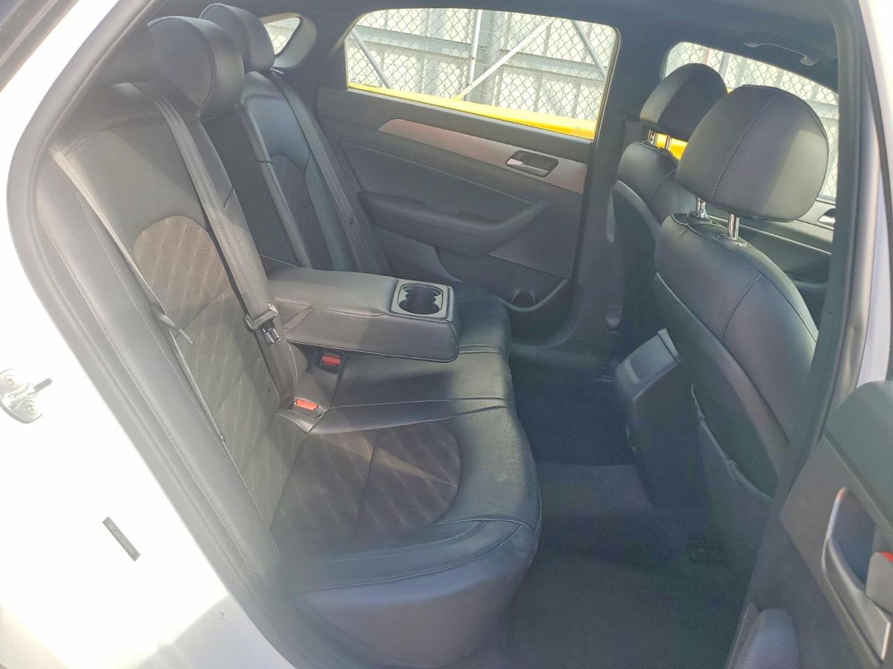 2018 HYUNDAI SONATA SPORT photo 19