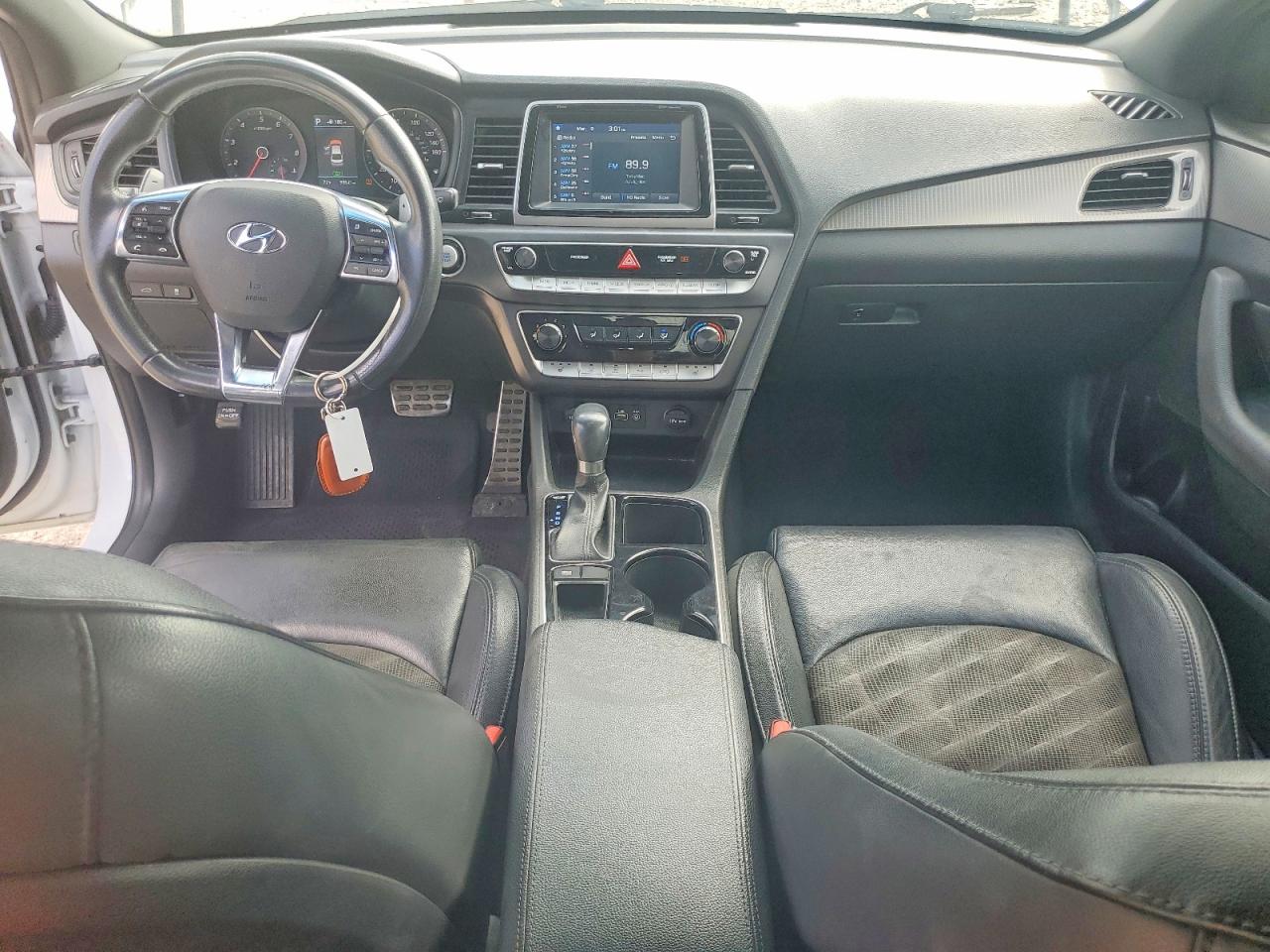 2018 HYUNDAI SONATA SPORT photo 15