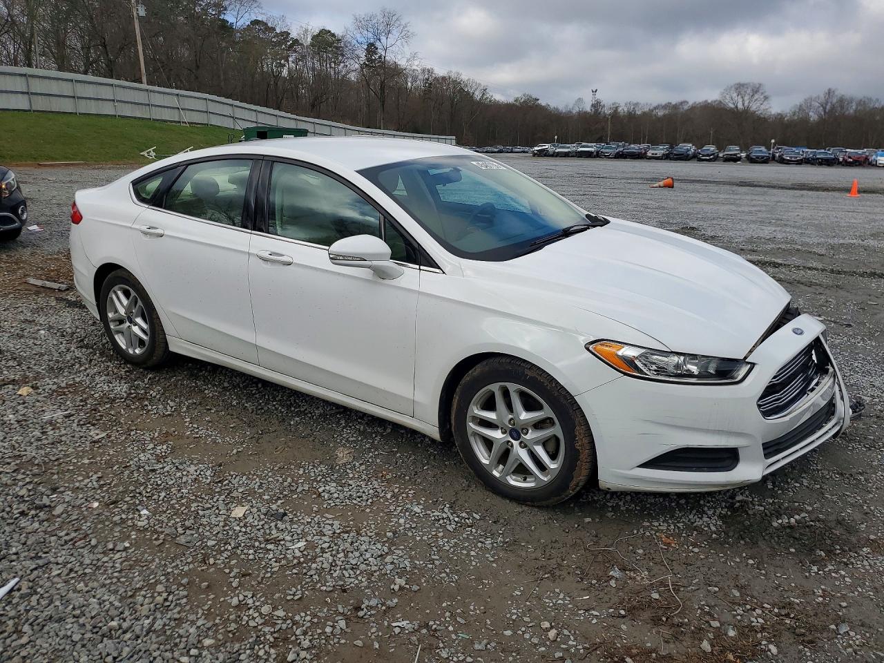 2015 FORD FUSION SE photo 7