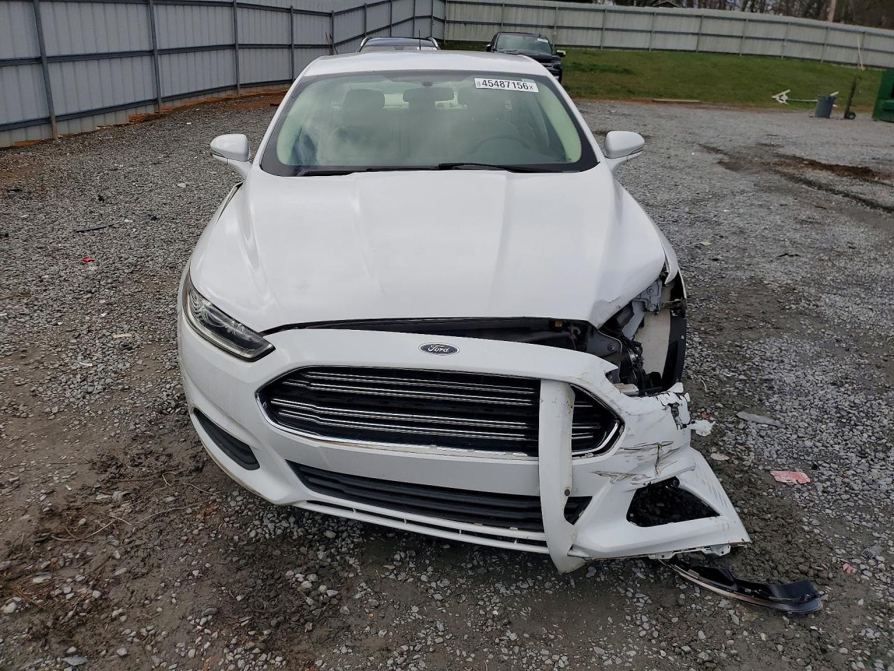 2015 FORD FUSION SE photo 9
