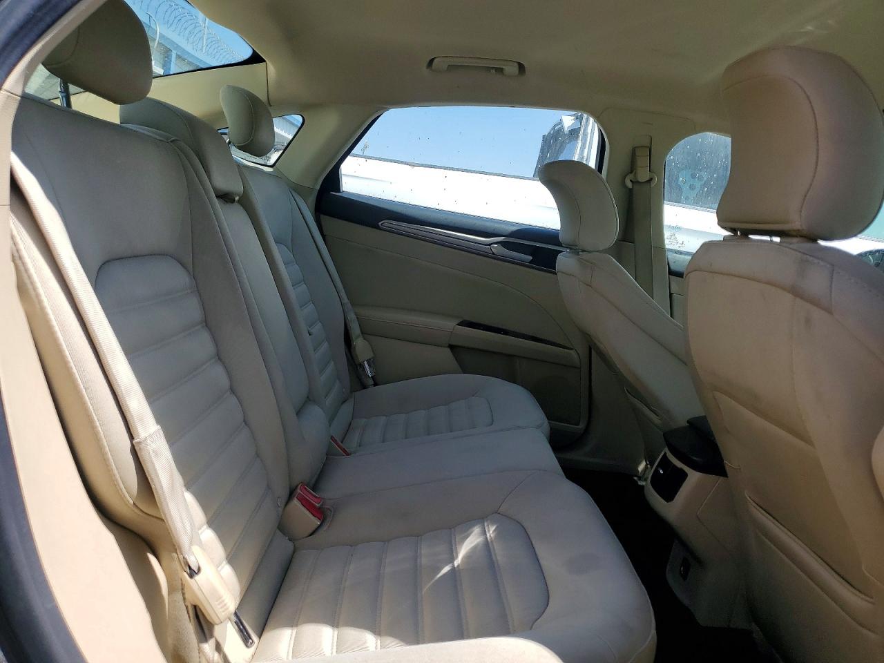 2016 FORD FUSION SE HYBRID photo 21
