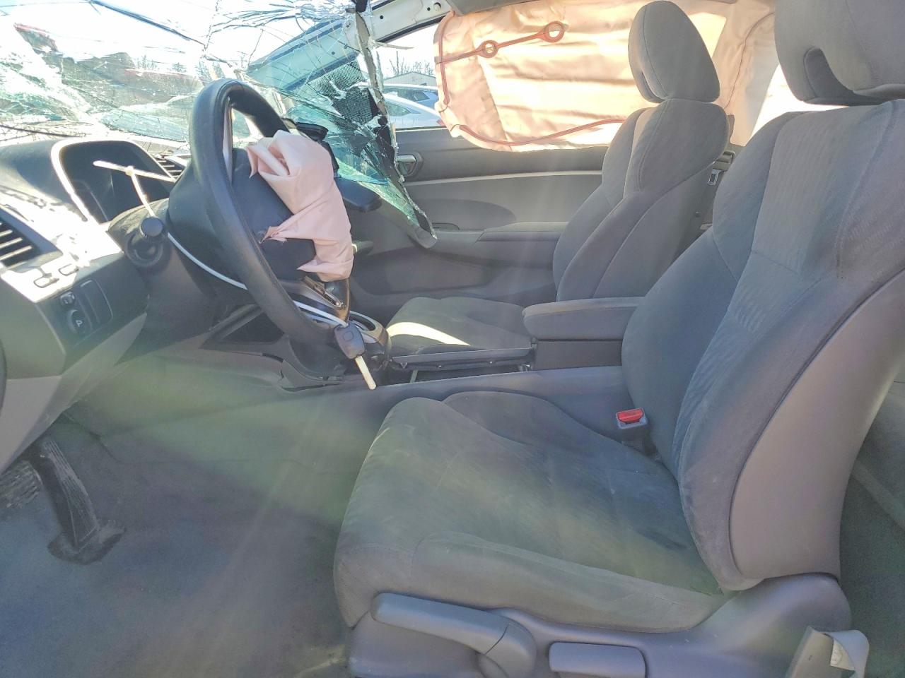 2010 HONDA CIVIC LX photo 7