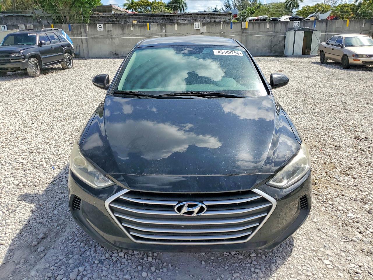 2018 HYUNDAI ELANTRA SE photo 13