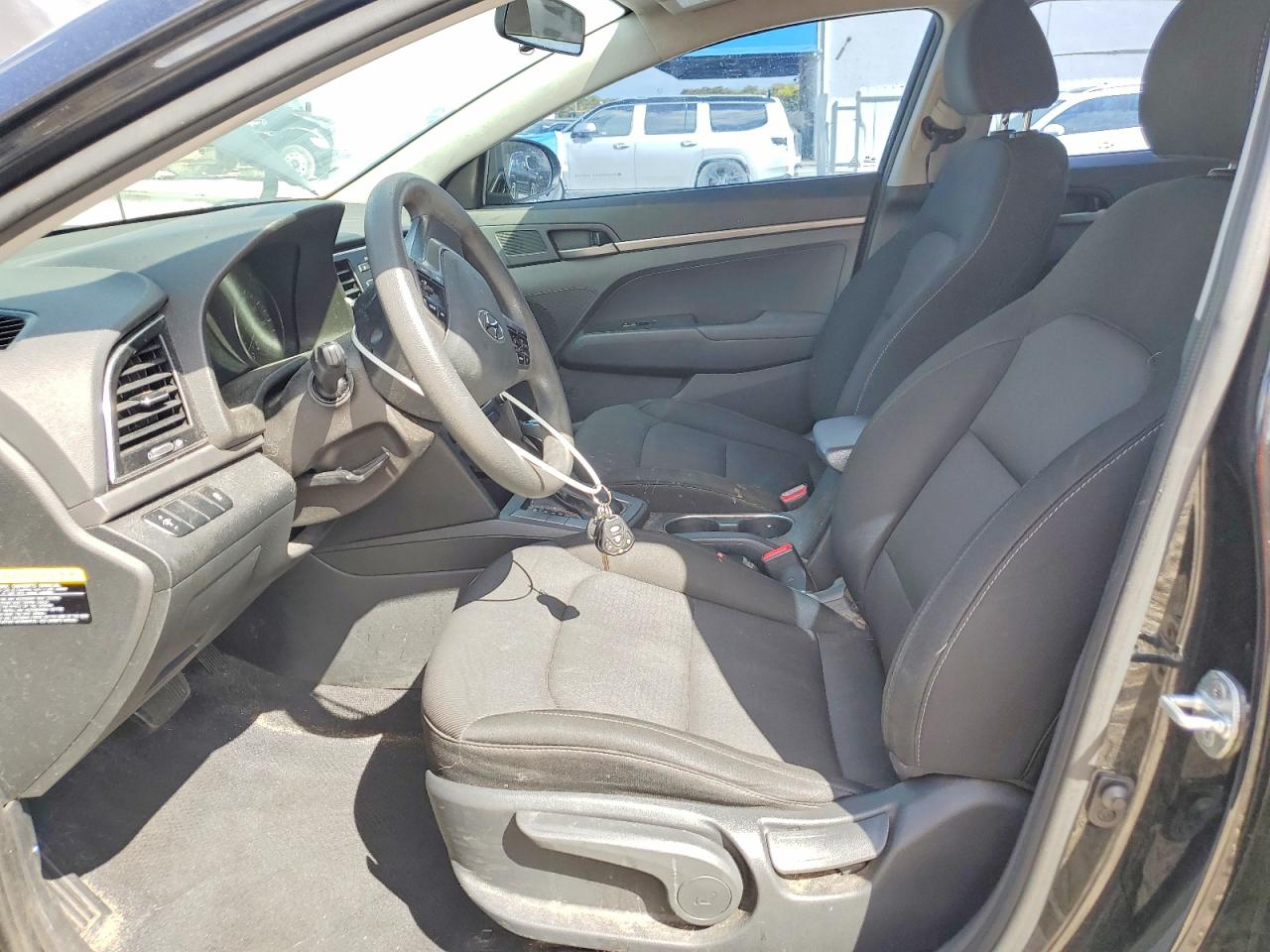2018 HYUNDAI ELANTRA SE photo 19