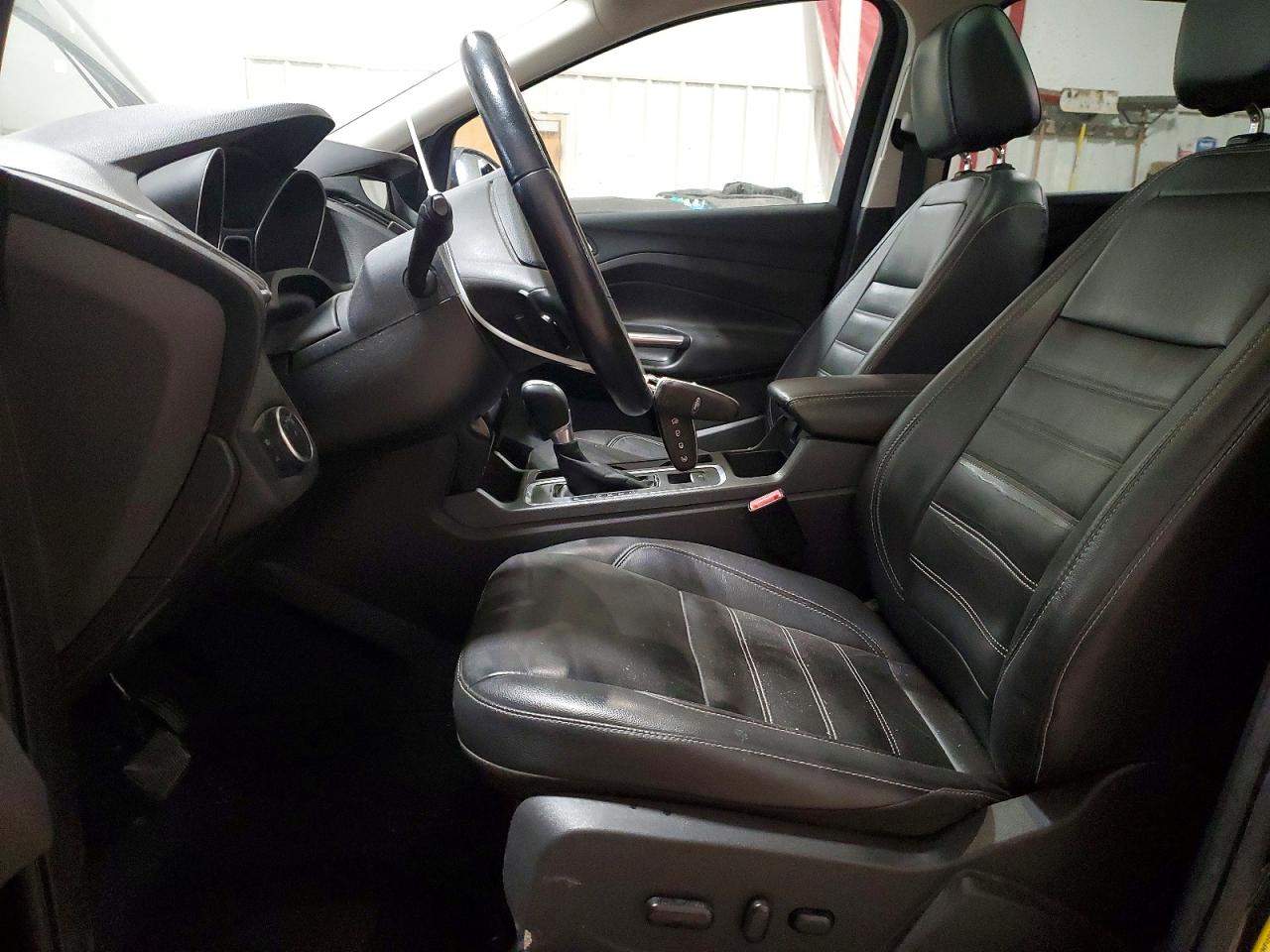 2017 FORD ESCAPE TITANIUM photo 7