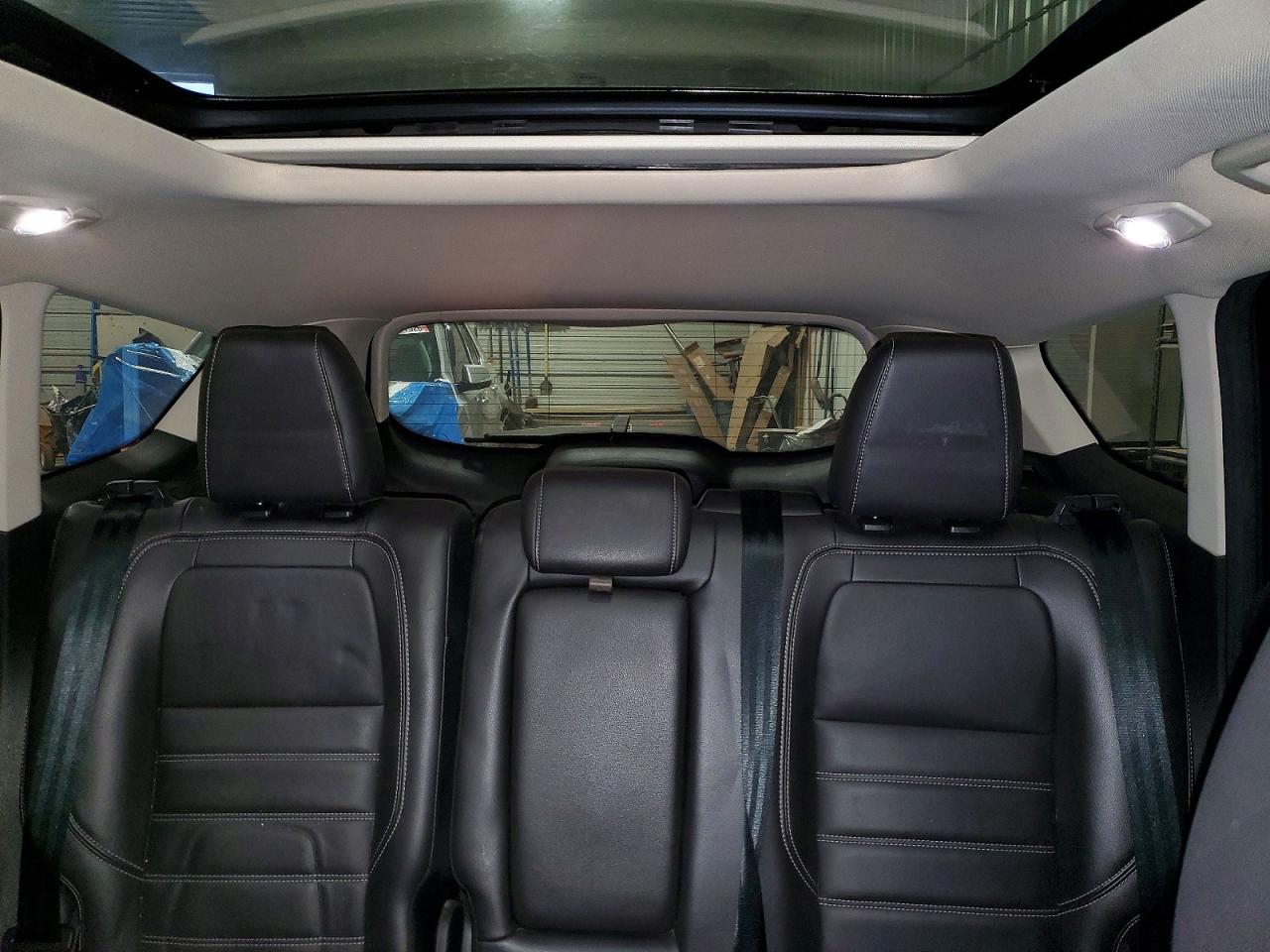 2017 FORD ESCAPE TITANIUM photo 10