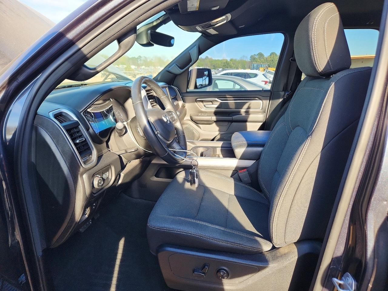 2019 RAM 1500 BIG HORN photo 7