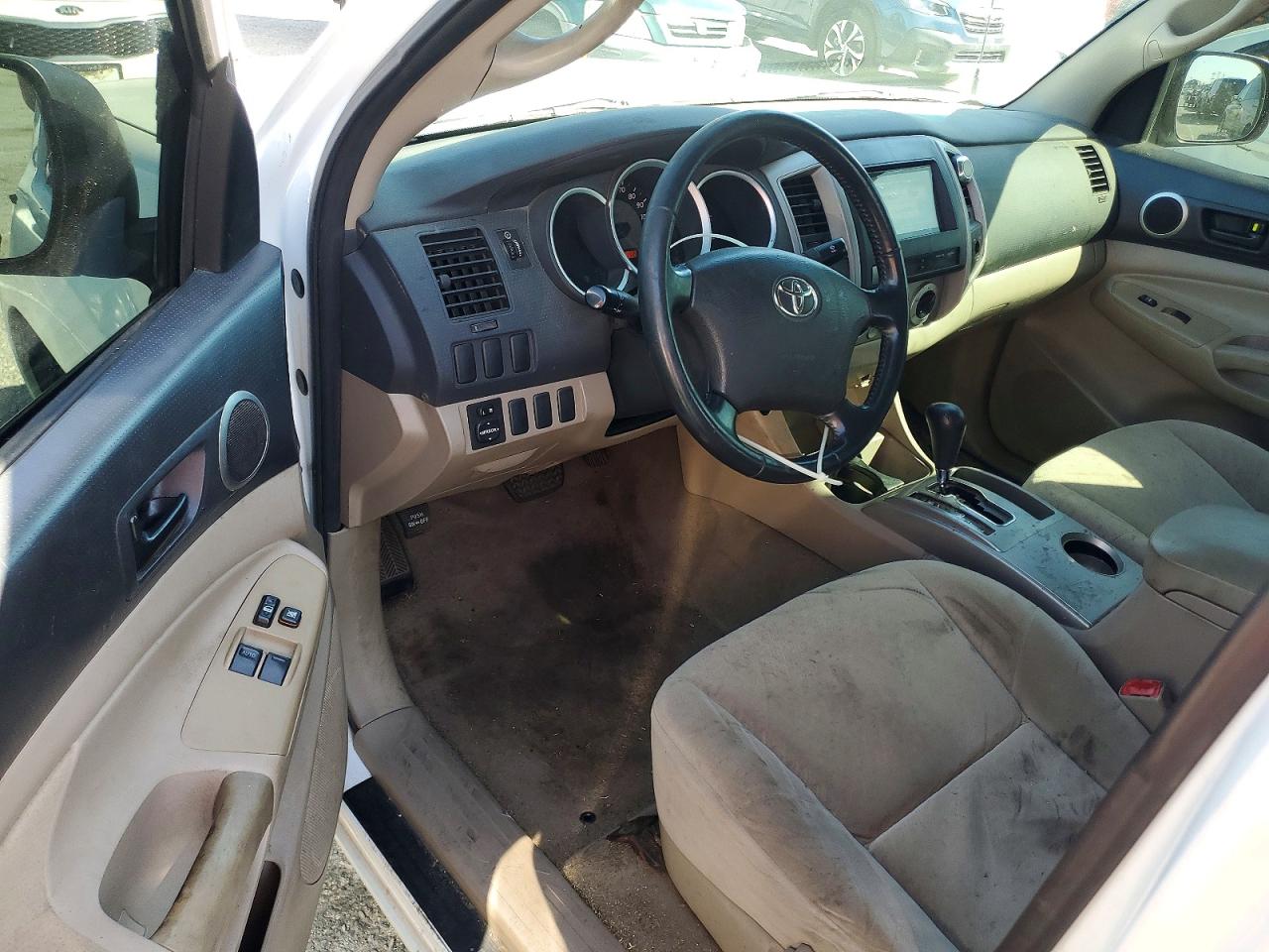 2006 TOYOTA TACOMA BASE photo 22
