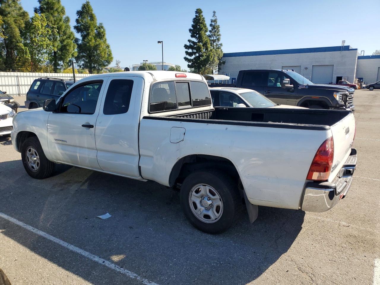 2006 TOYOTA TACOMA BASE photo 4