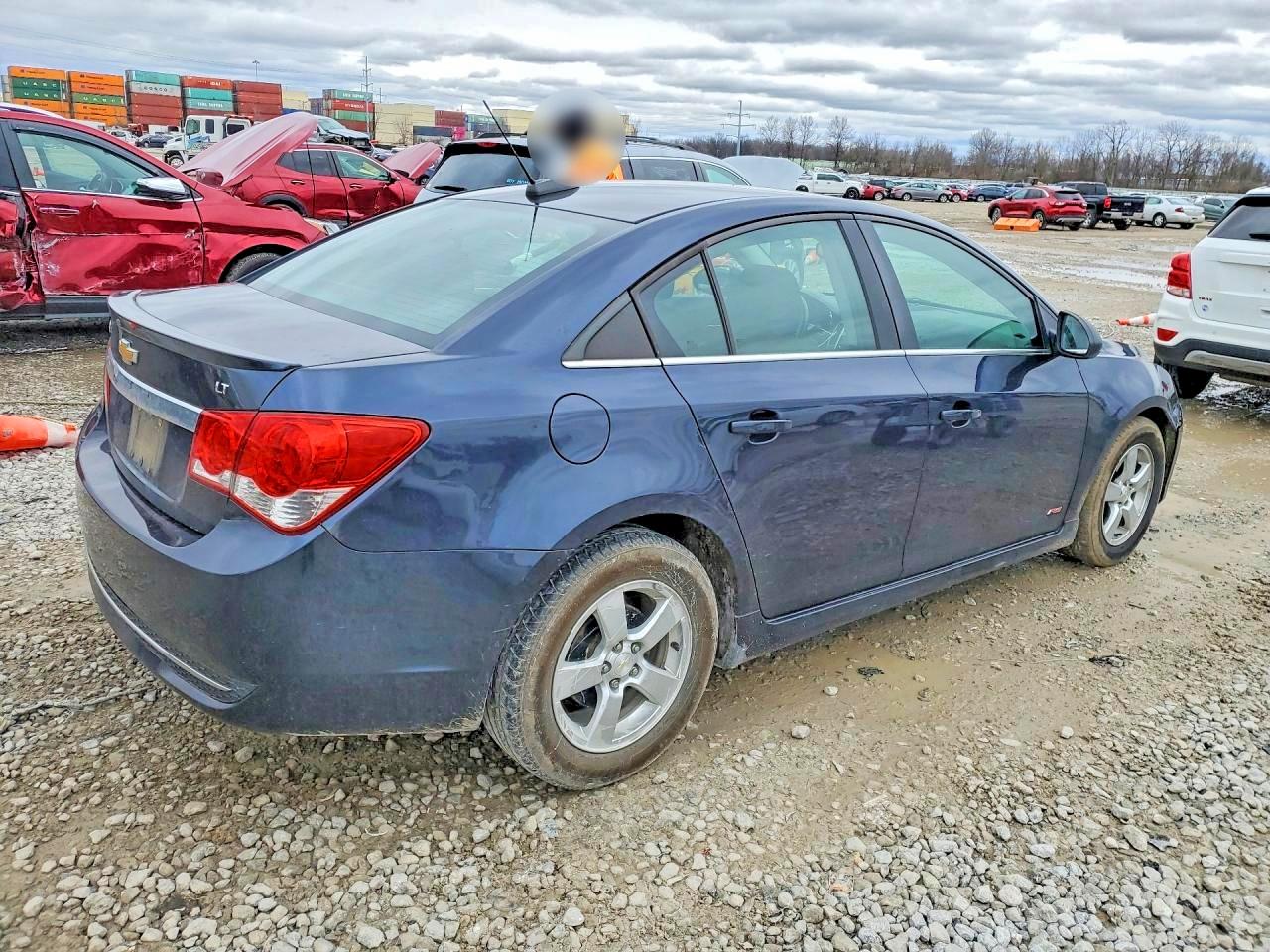 2015 CHEVROLET CRUZE LT photo 3