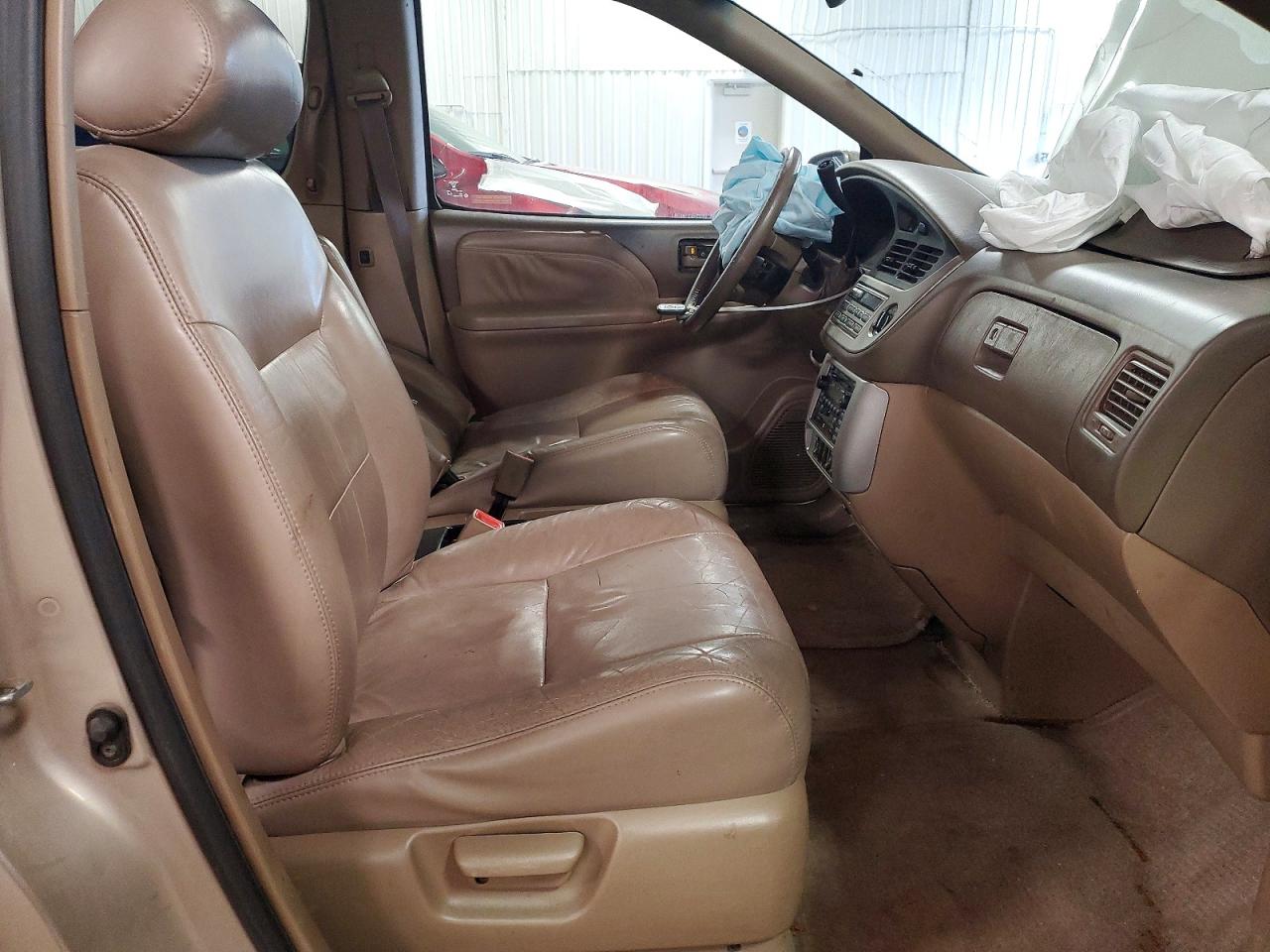 2003 TOYOTA SIENNA photo 7
