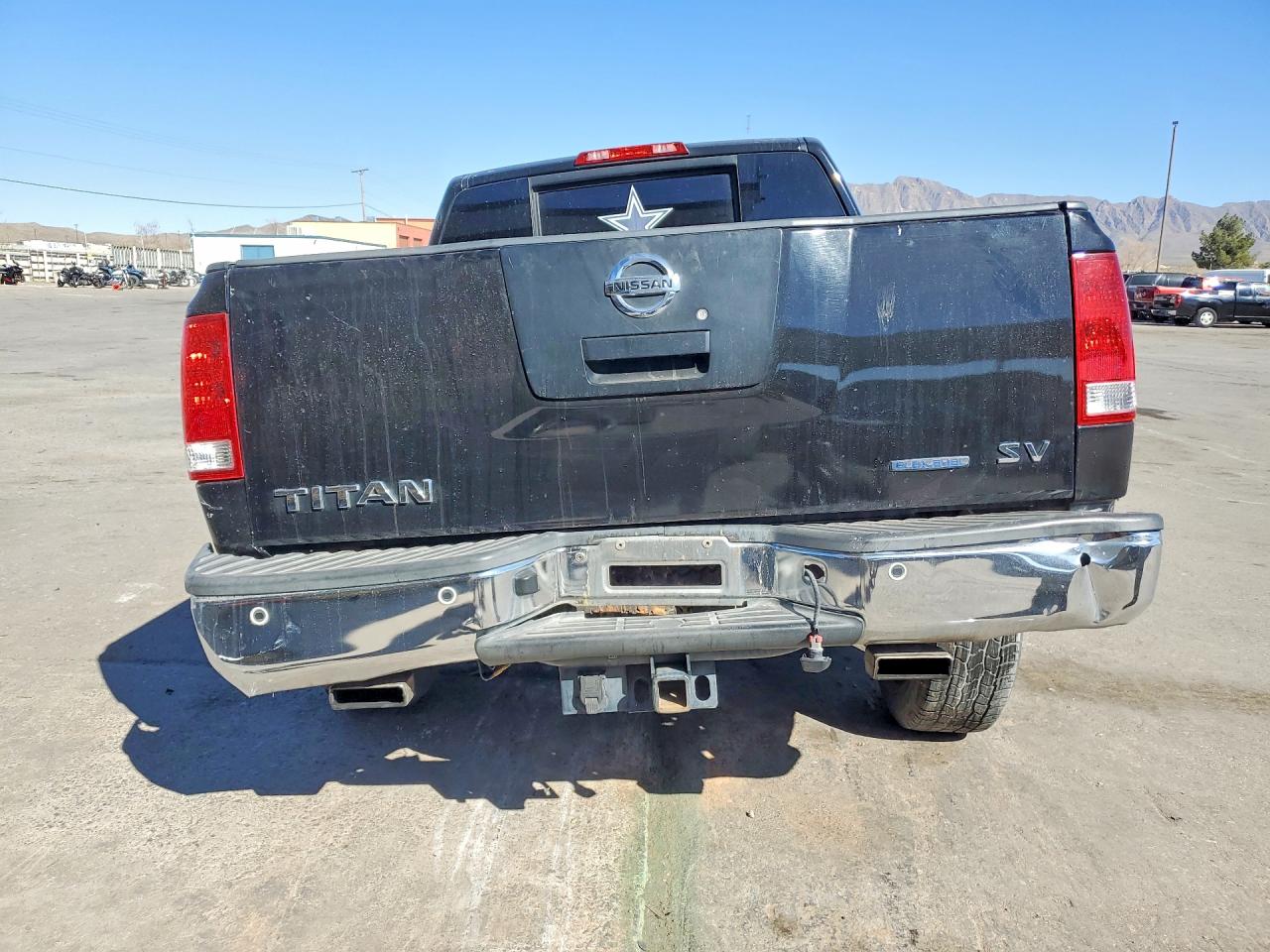 2012 NISSAN TITAN SV photo 21