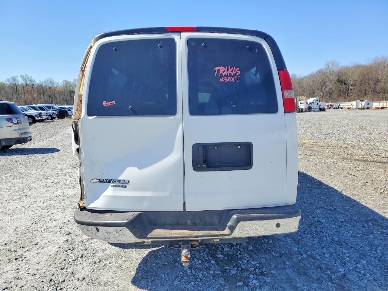 2016 CHEVROLET EXPRESS G3500 LT photo 6