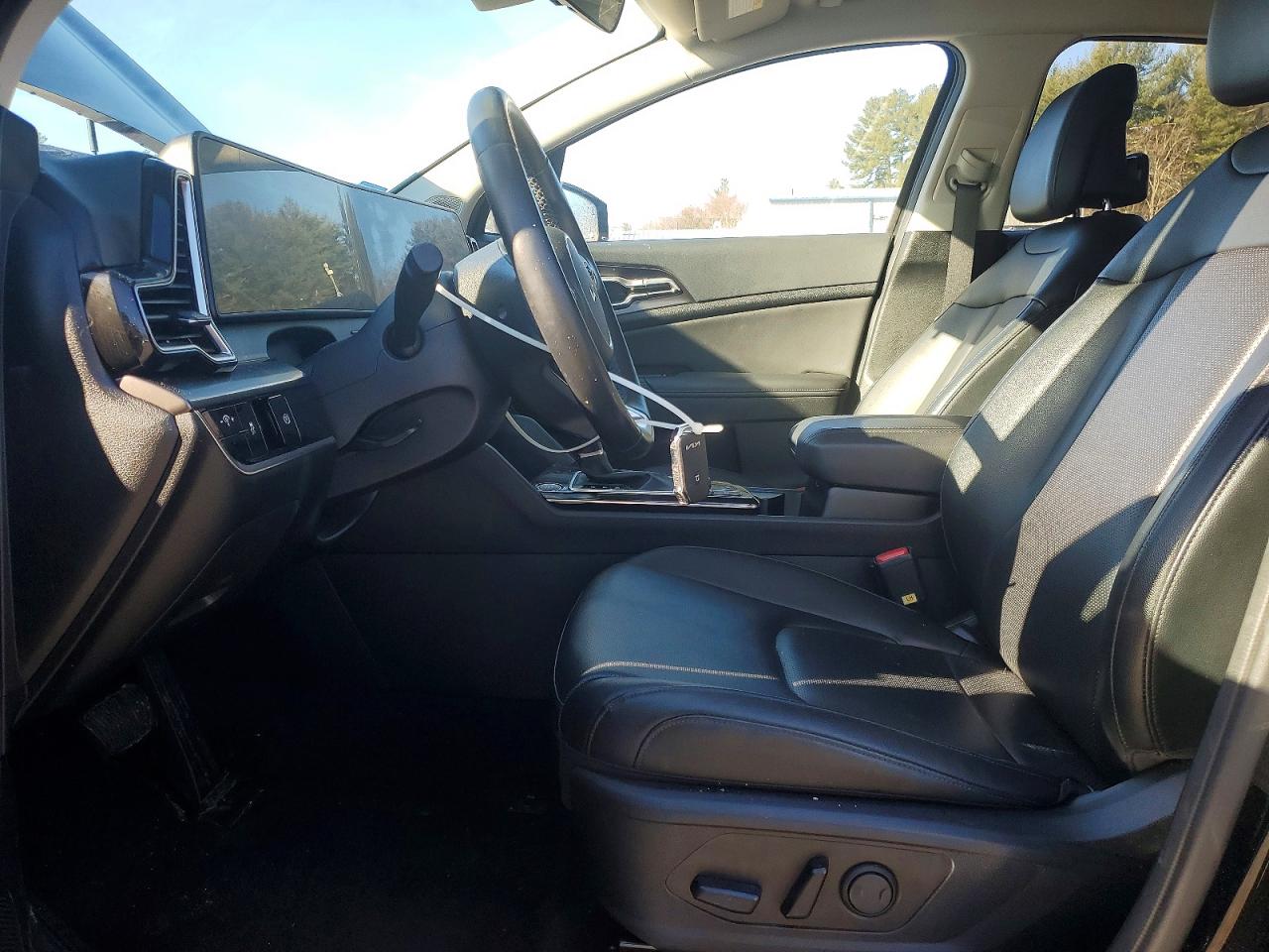 2023 KIA SPORTAGE EX photo 13