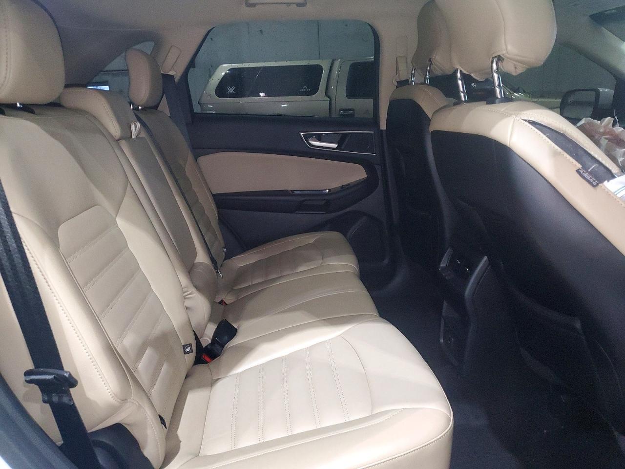 2017 FORD EDGE SEL photo 31