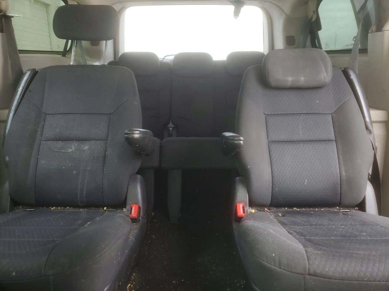 2010 DODGE GRAND CARAVAN SE photo 10