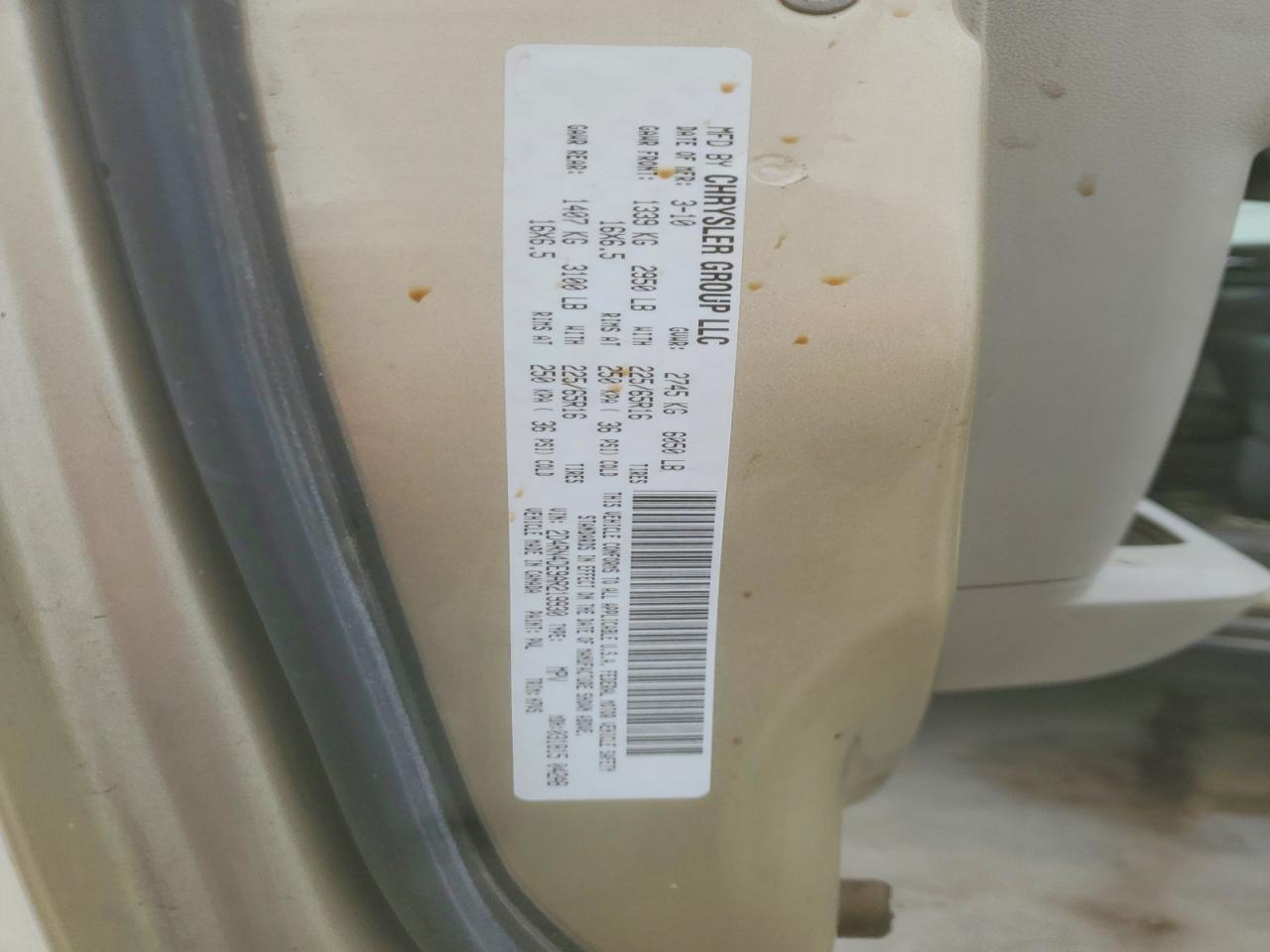 2010 DODGE GRAND CARAVAN SE photo 13