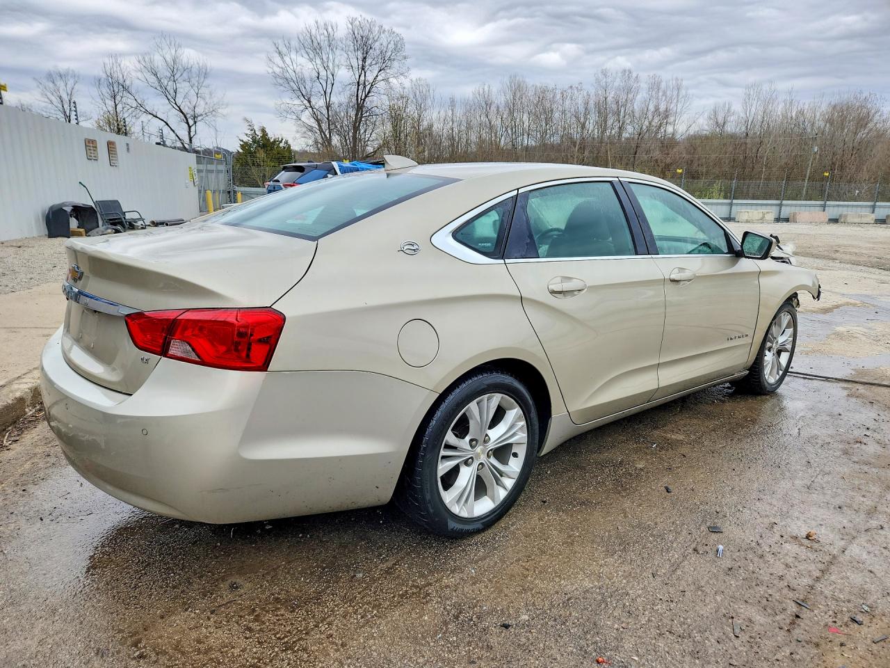 2015 CHEVROLET IMPALA LT photo 5