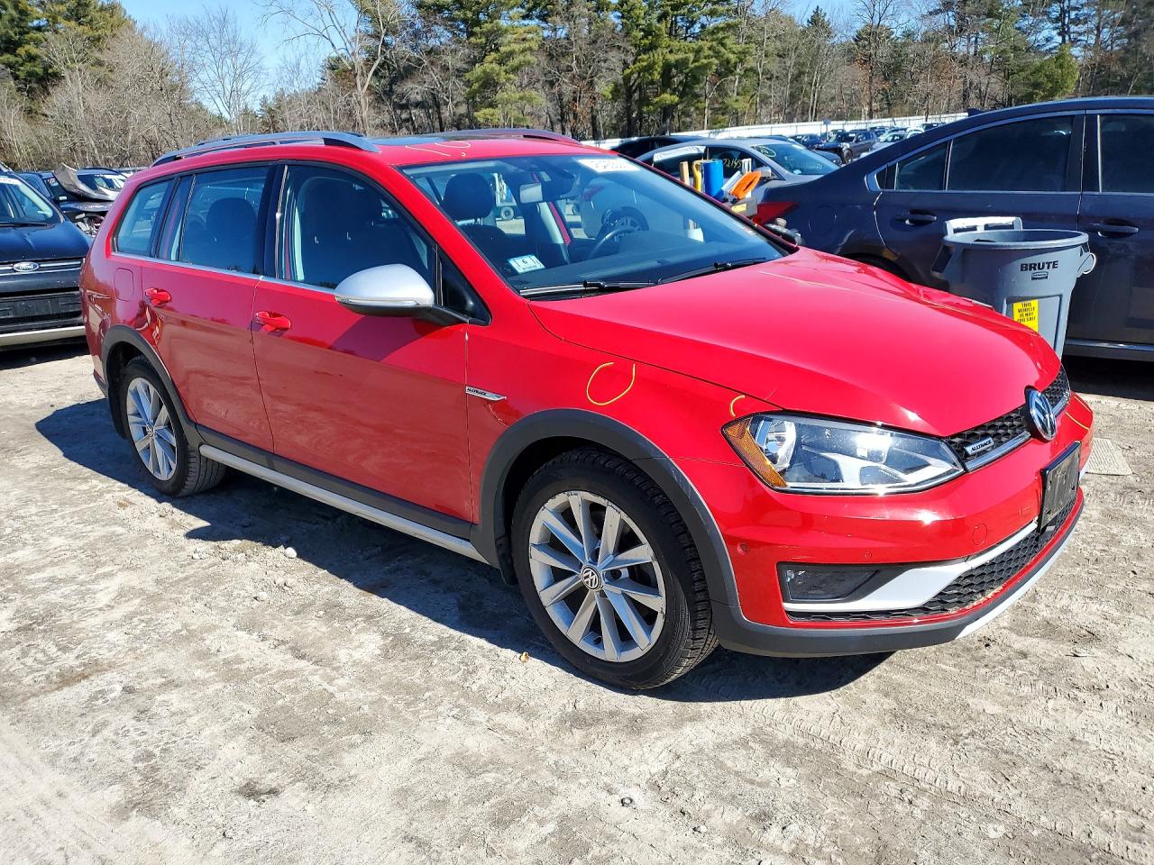 2017 VOLKSWAGEN GOLF ALLTRACK S photo 7