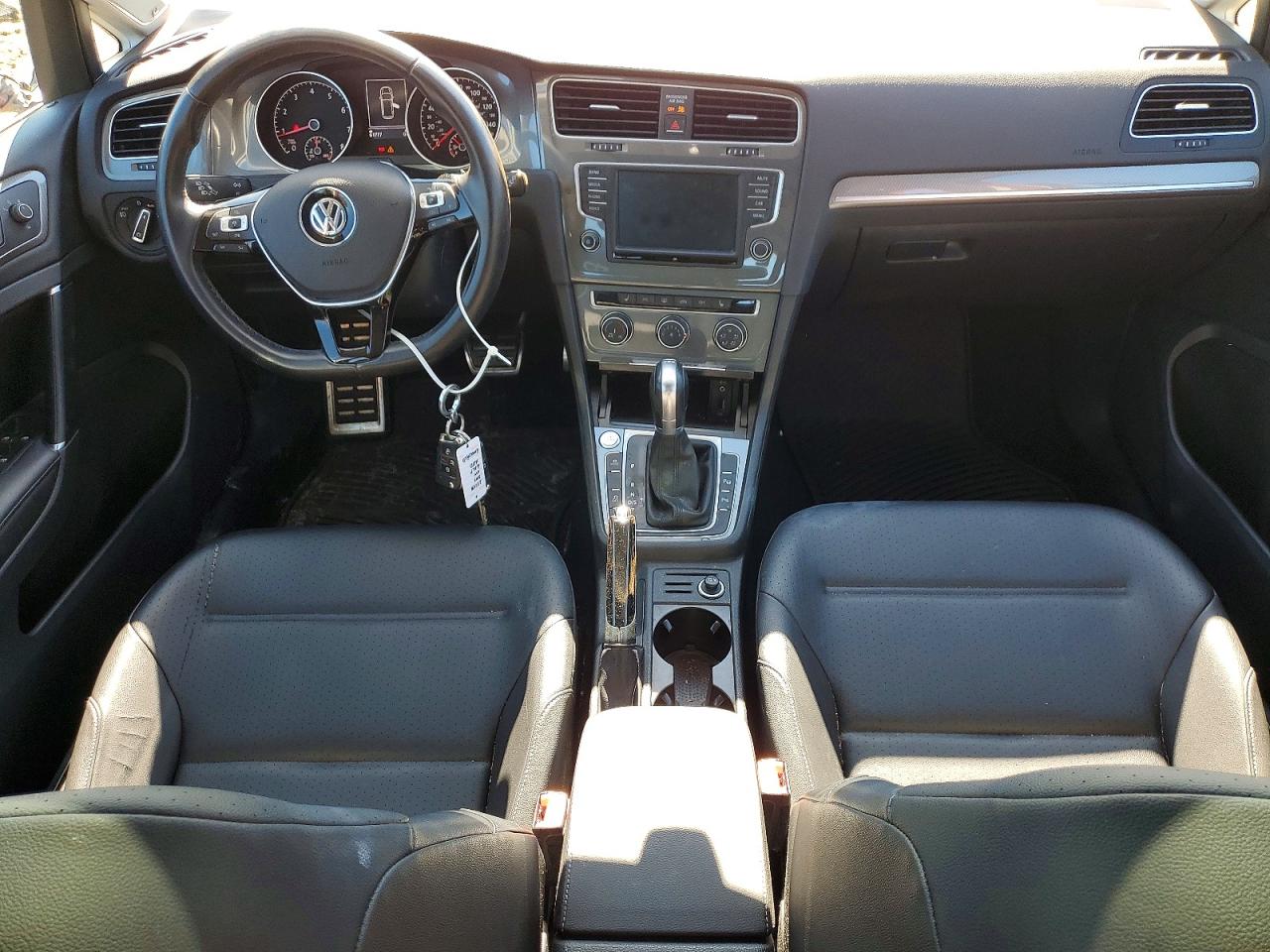 2017 VOLKSWAGEN GOLF ALLTRACK S photo 15