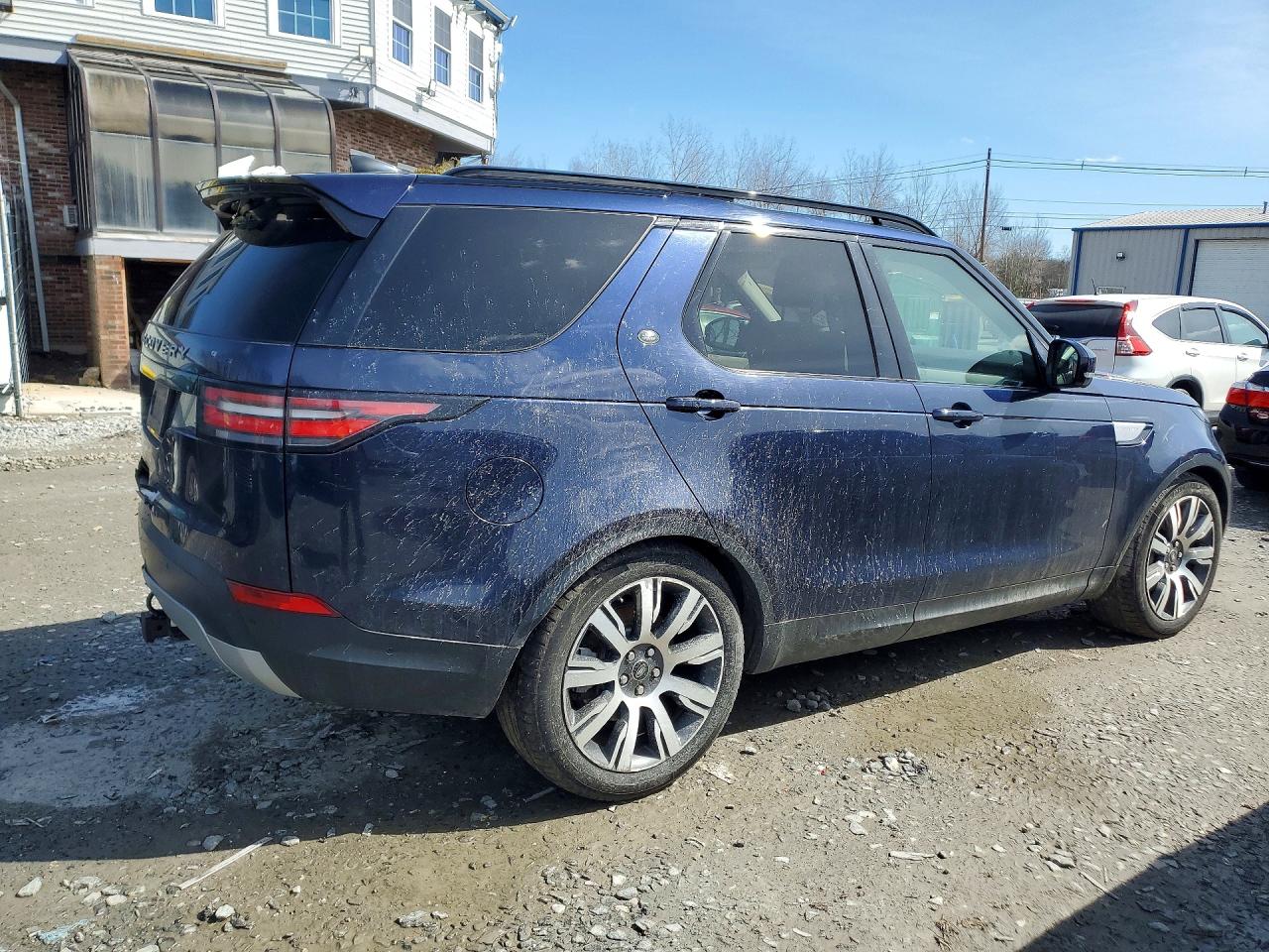 2018 LAND ROVER DISCOVERY HSE photo 5