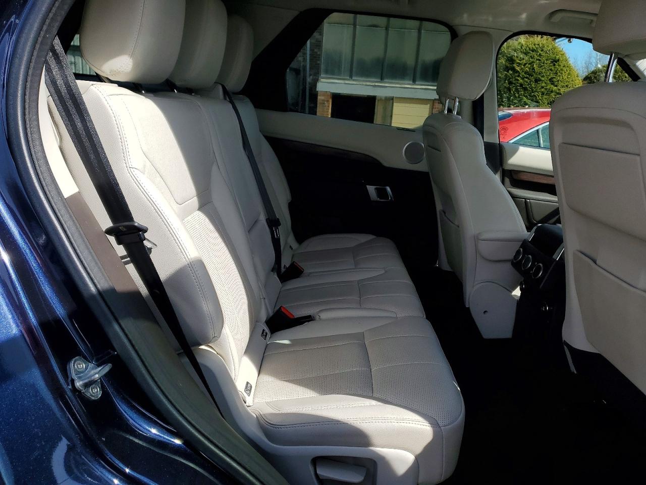 2018 LAND ROVER DISCOVERY HSE photo 21