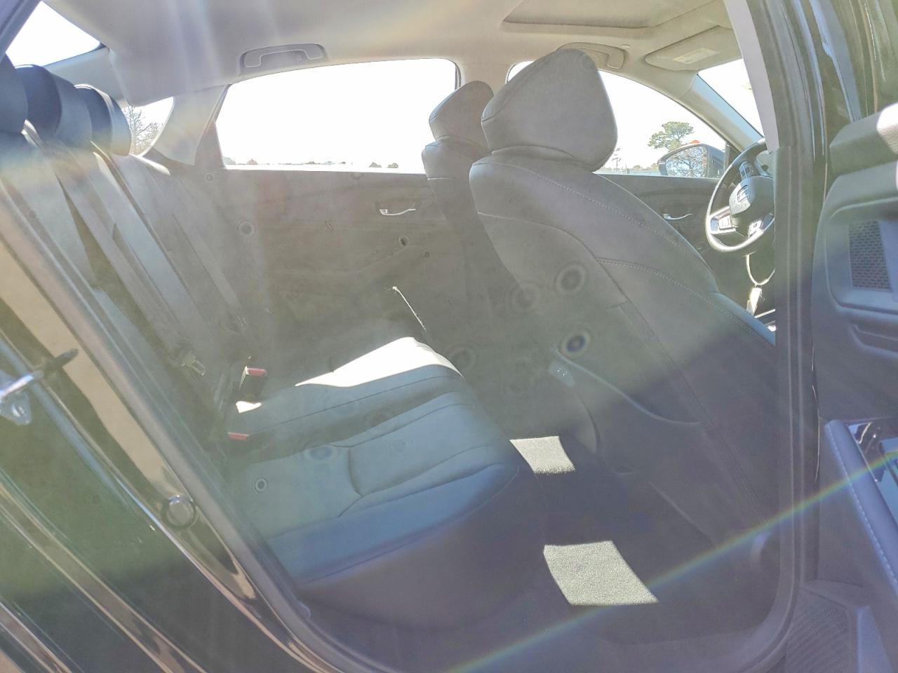 2025 HONDA ACCORD TOURING HYBRID photo 19
