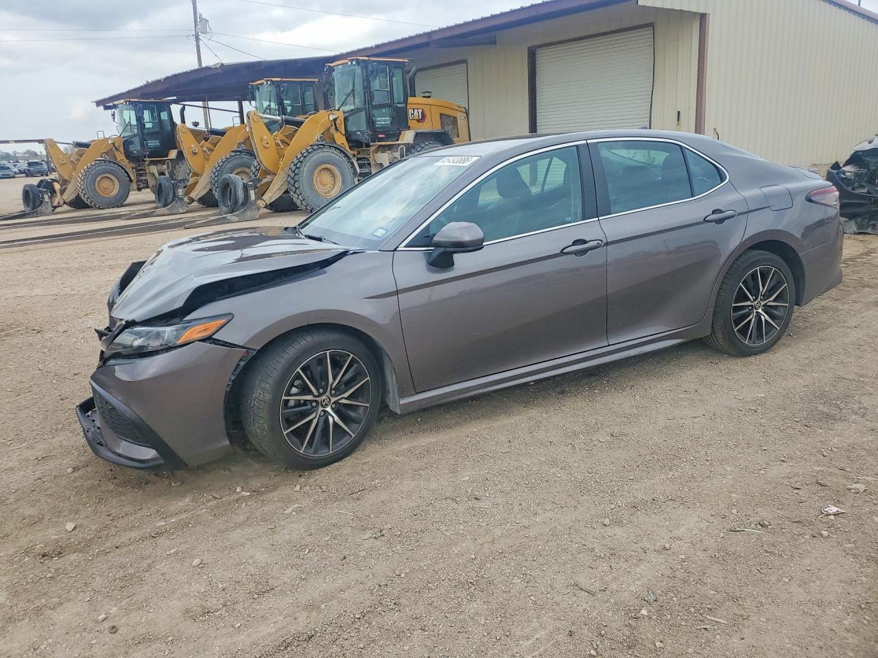 2021 TOYOTA CAMRY