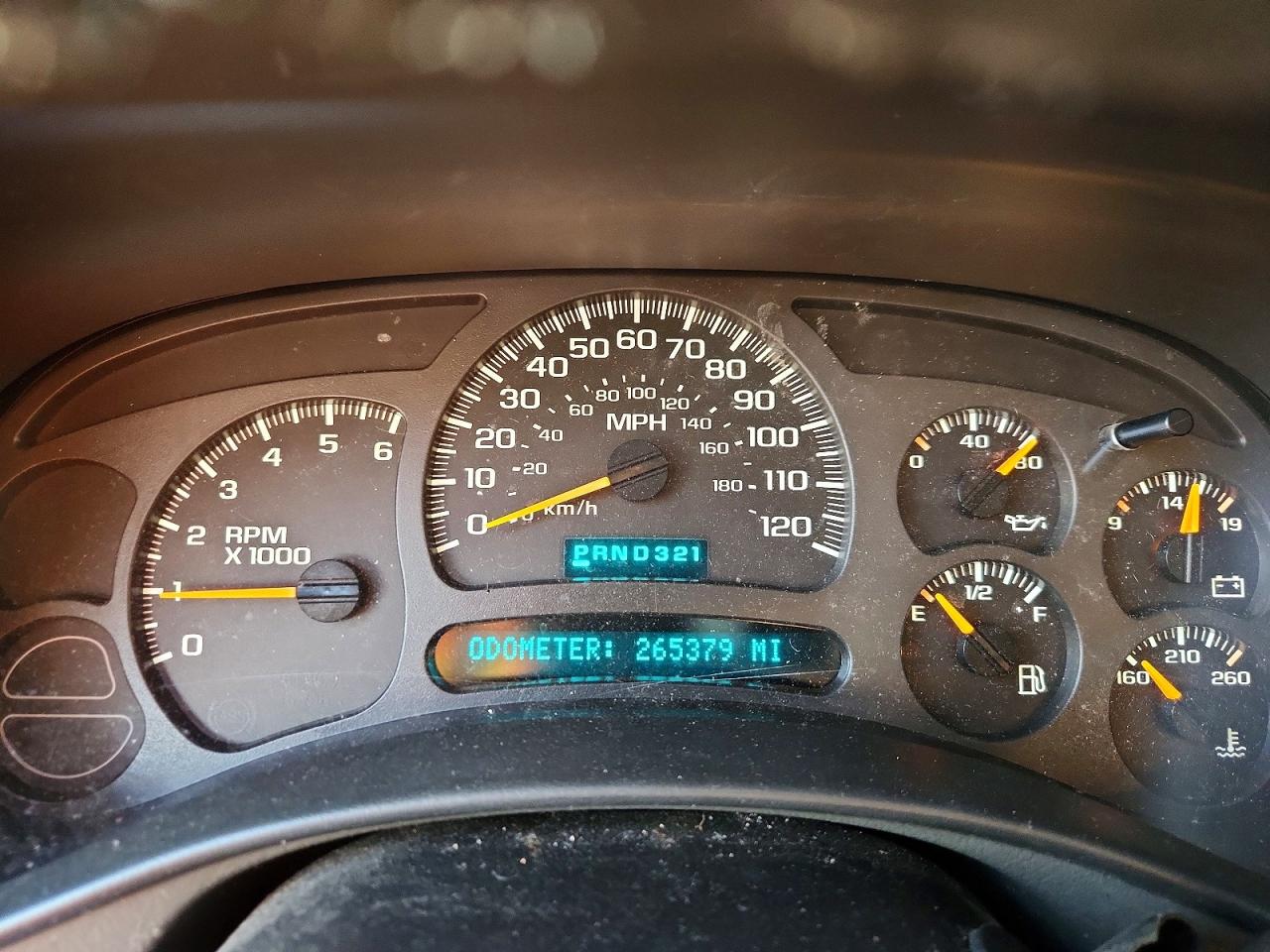2003 CHEVROLET SILVERADO C1500 photo 9