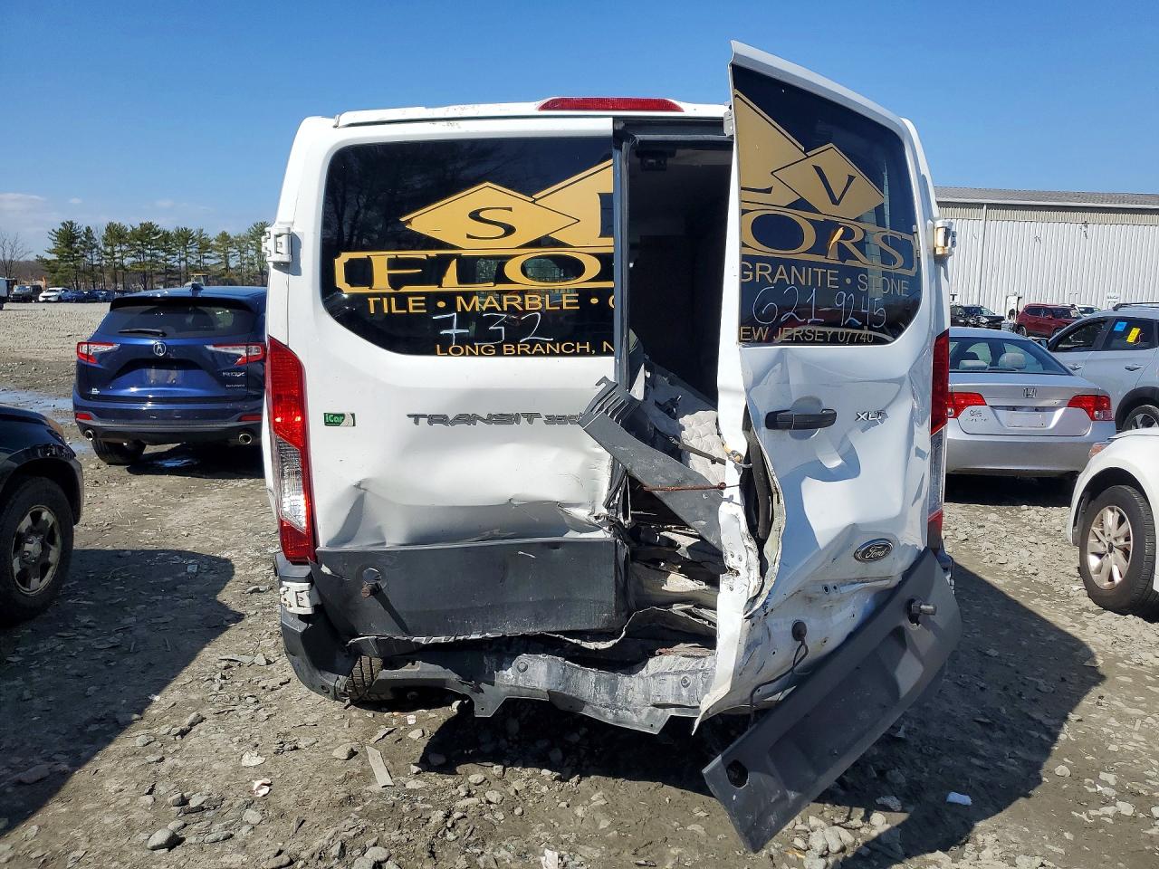 2017 FORD TRANSIT T-350 photo 11