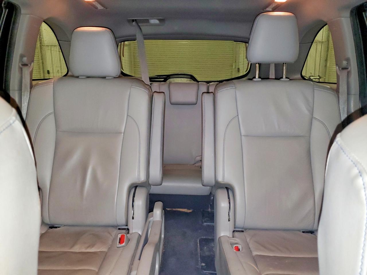 2019 TOYOTA HIGHLANDER XLE photo 28