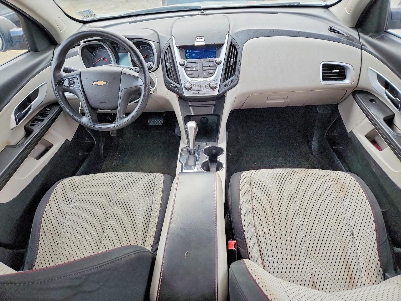 2010 CHEVROLET EQUINOX LS photo 15