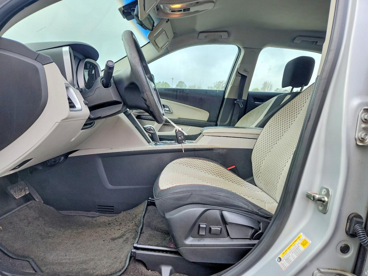 2010 CHEVROLET EQUINOX LS photo 13